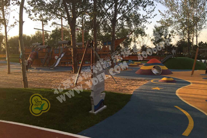 兒童游樂(lè)園戶外非標(biāo)定制游樂(lè)設(shè)備三